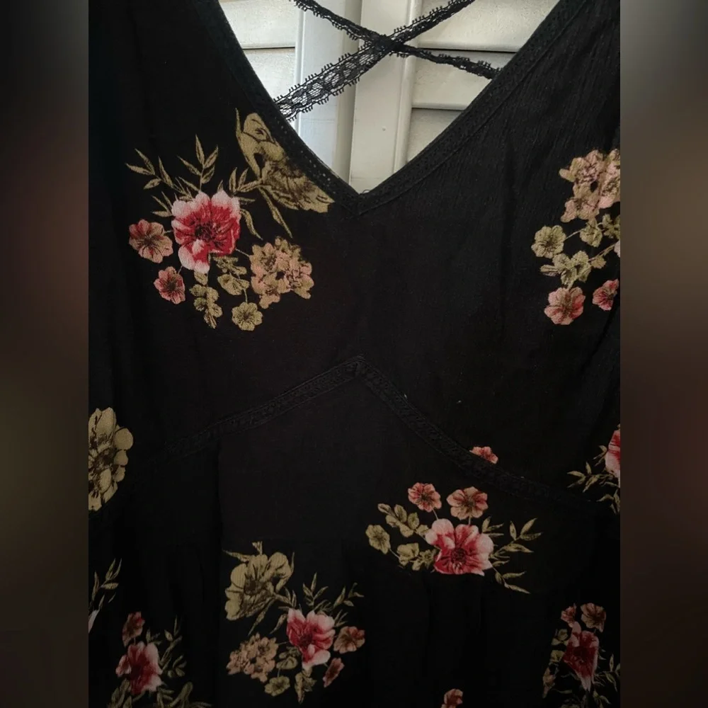 American Rag Dress - Picture 2 of 9